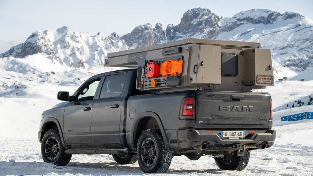 Camper X - Revolution